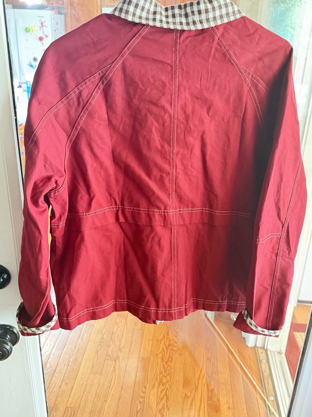 NWT Cropped Barn Jacket With Gingham Plaid Trim. Burgundy/Maroon. Size Small - Picture 6 of 12